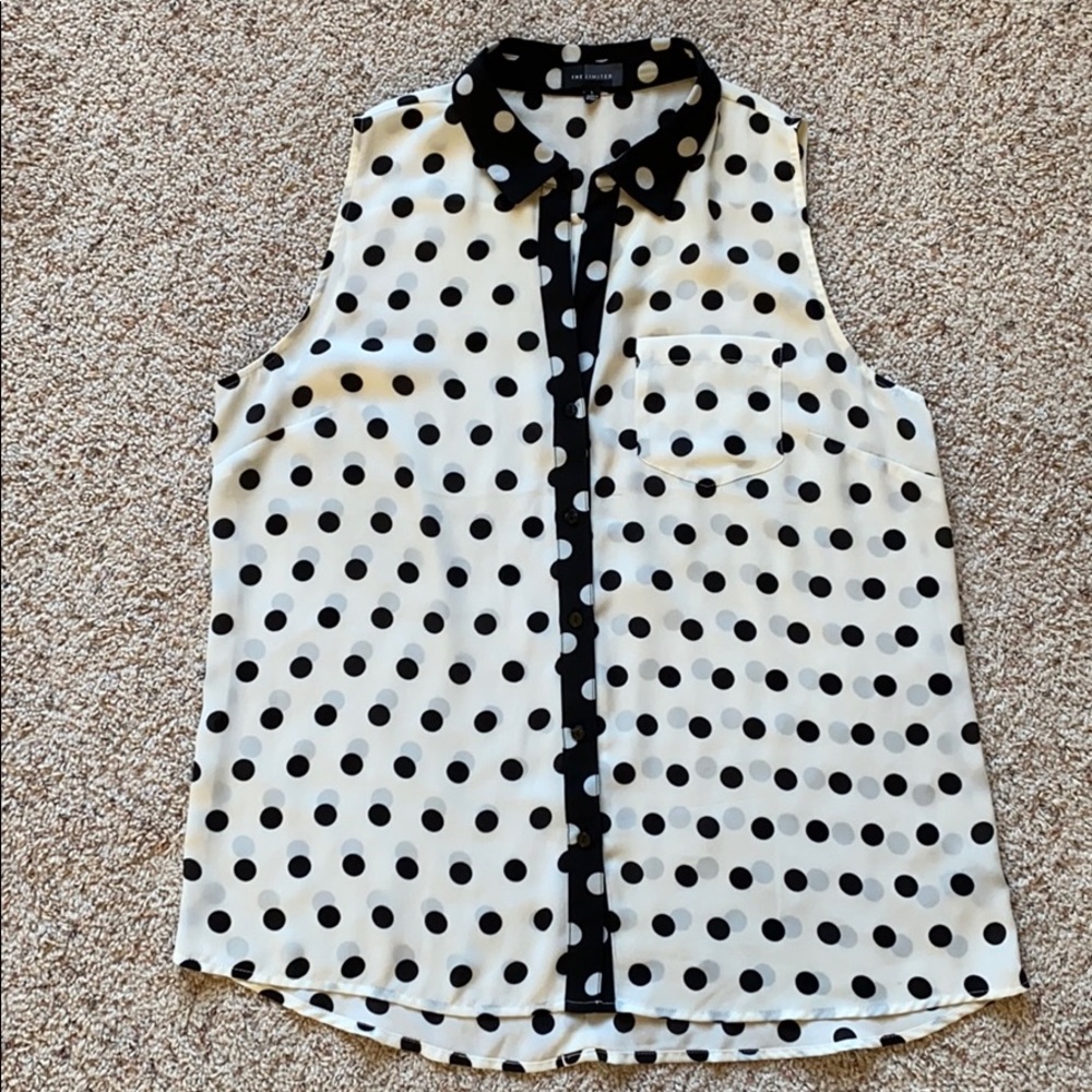 NWOT Women’s Limited Sleeveless Blouse Size Large